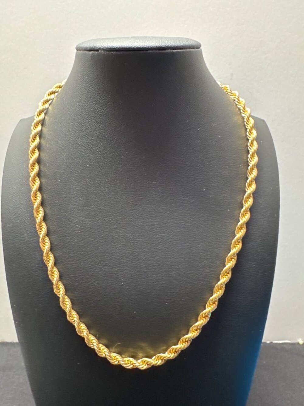 Gold-Tone Claires Rope Chain Necklace 18" Elegant Twist Design